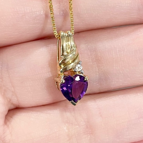 14K Amethyst heart cut dark purple genuine natural petite yellow gold pendant​​​